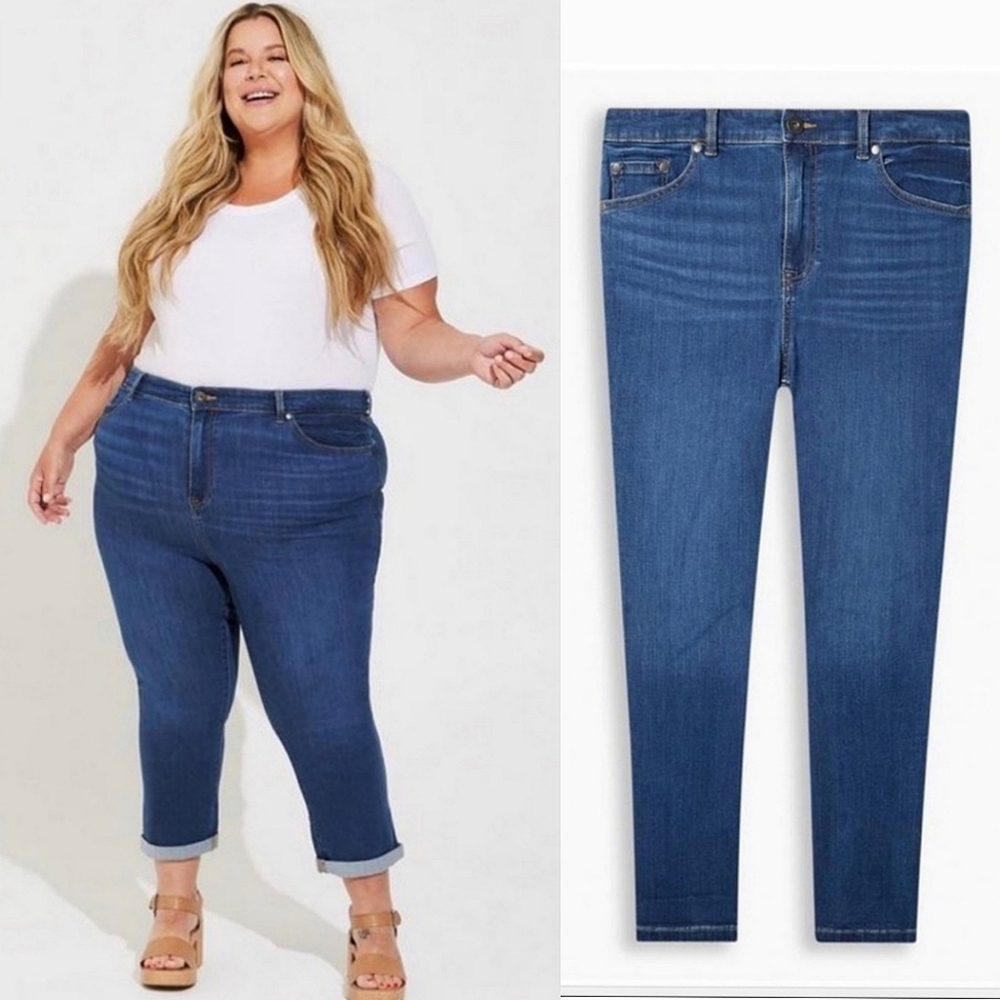 TORRID Crop MidFit Skinny Super Soft Mid-Rise Jean